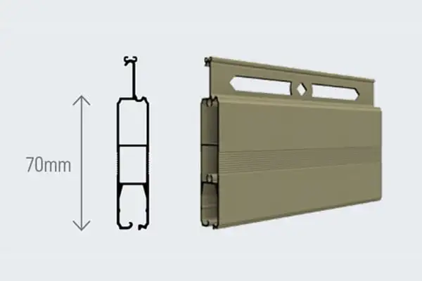 Cửa cuốn khe thoáng Austdoor Mega M70i