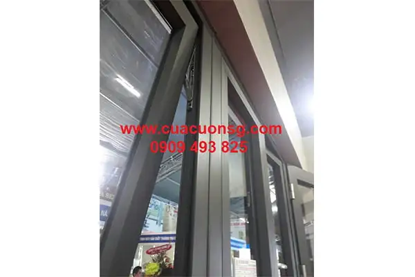 Cửa sổ mở hất 2 cánh nhôm Xingfa