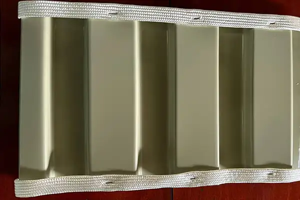 Cửa cuốn tấm liền công nghệ Úc Á Châu Door 4.5 Dem