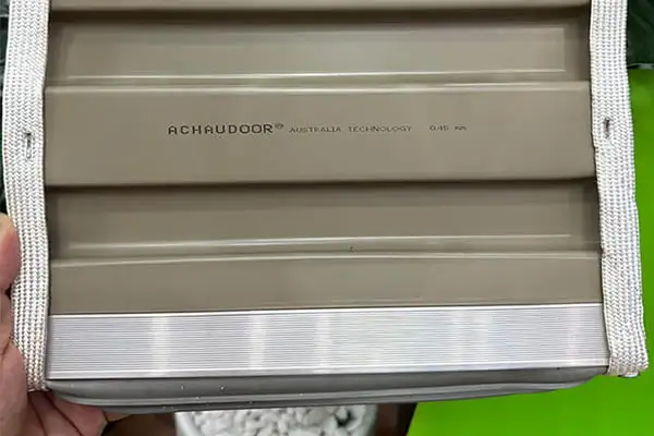 Cửa cuốn tấm liền công nghệ Úc Á Châu Door 4.5 Dem