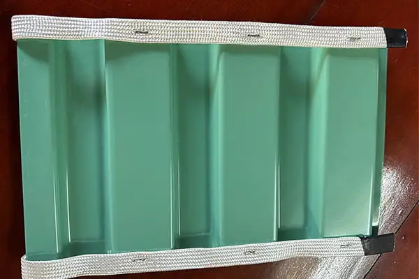 Cửa cuốn tấm liền công nghệ Úc Á Châu Door 5 Dem