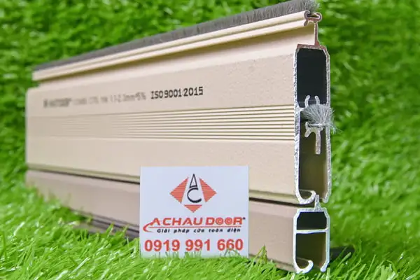 Cửa cuốn nan nhôm Austdoor Combi C70