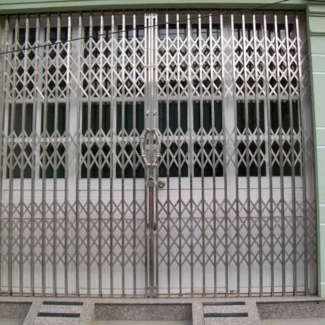 Cửa Kéo Inox 304 Không Lá U 6 Dem