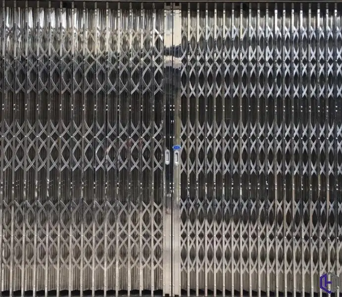 Cửa Kéo Inox 304 Có Lá U 8 Dem