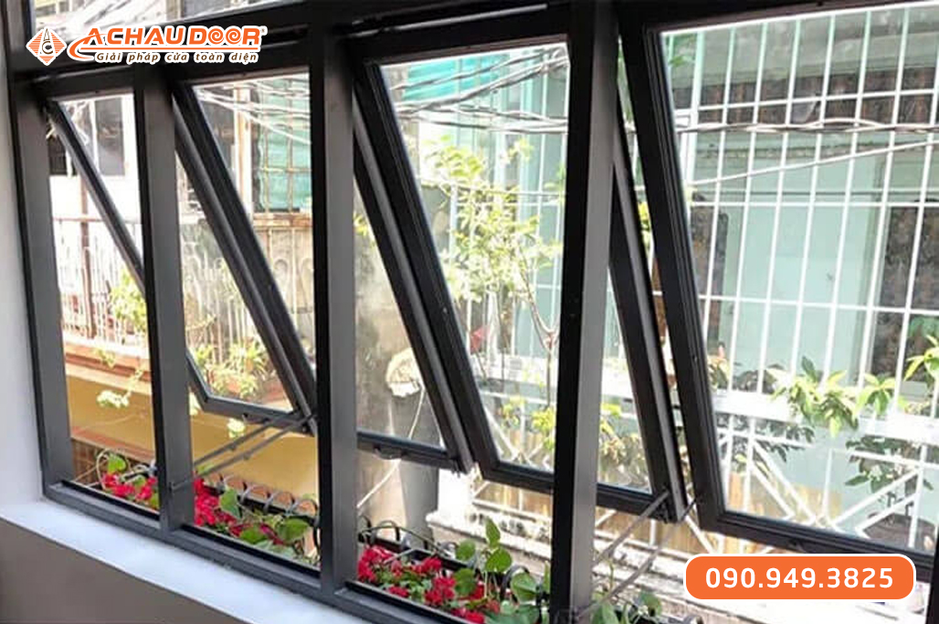 Cửa sổ mở hất 4 cánh nhôm Xingfa