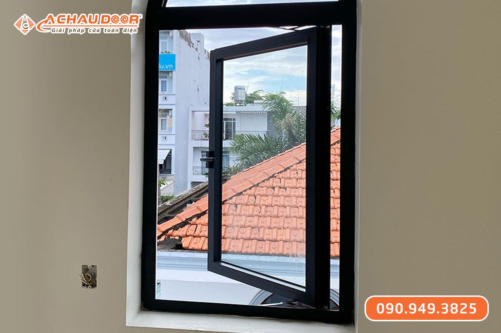 Cửa sổ mở quay 1 cánh nhôm Xingfa