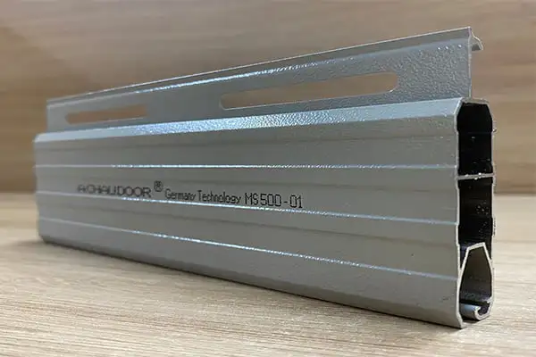 Cửa cuốn Đức khe thoáng AChauDoor MS 500