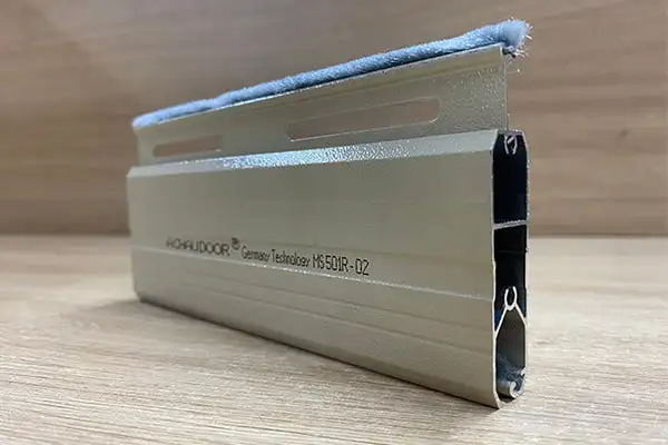 Cửa cuốn Đức khe thoáng AChauDoor MS 501R
