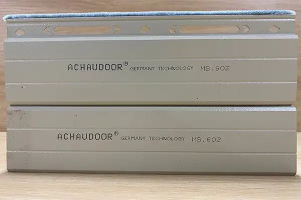 Cửa cuốn Đức khe thoáng AChauDoor MS 602
