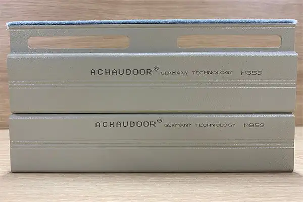 Cửa cuốn Đức khe thoáng AChauDoor MS 859