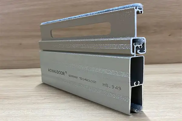 Cửa cuốn Đức khe thoáng AChauDooor MS 949