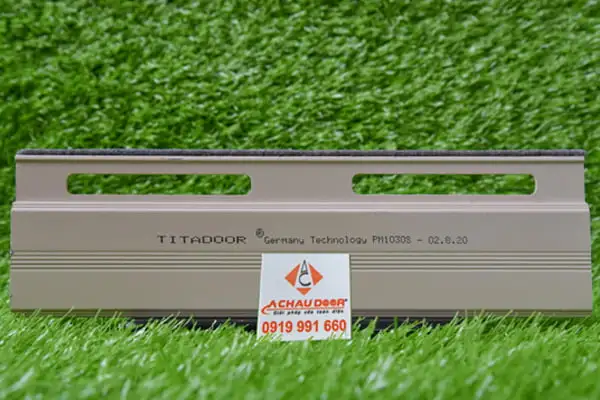Cửa cuốn Đức Titadoor PM1030S