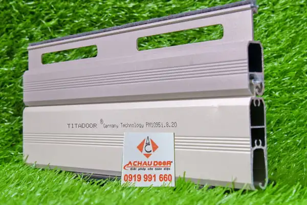 Cửa cuốn Đức Titadoor PM1095i