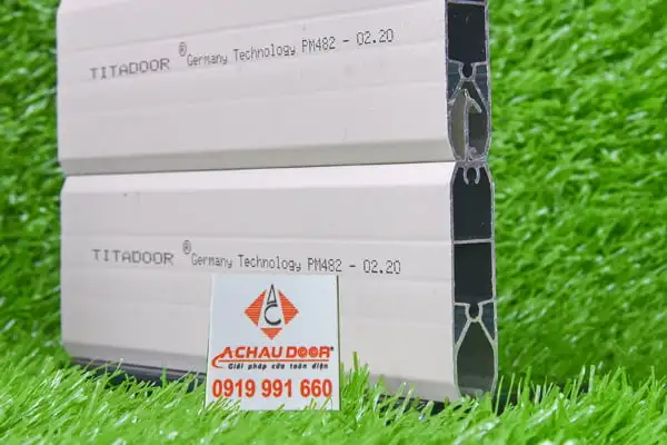 Cửa Cuốn Đức Titadoor PM482