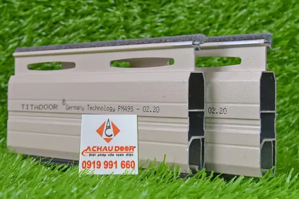 Cửa cuốn Đức Titadoor PM49S