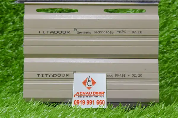 Cửa cuốn Đức Titadoor PM49S