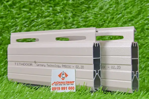 Cửa cuốn Đức Titadoor PM501K