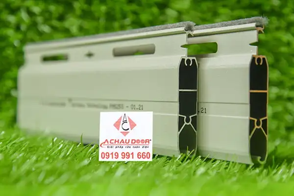 Cửa Cuốn Đức Titadoor PM525S