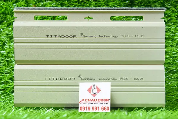Cửa cuốn Đức Titadoor PM52S