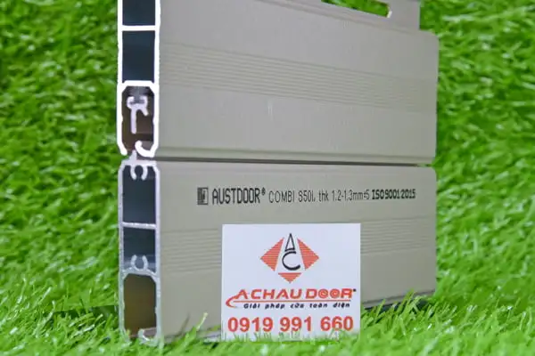 Cửa cuốn nan nhôm Austdoor Combi S50i