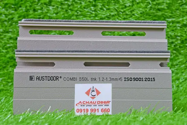 Cửa cuốn nan nhôm Austdoor Combi S50i