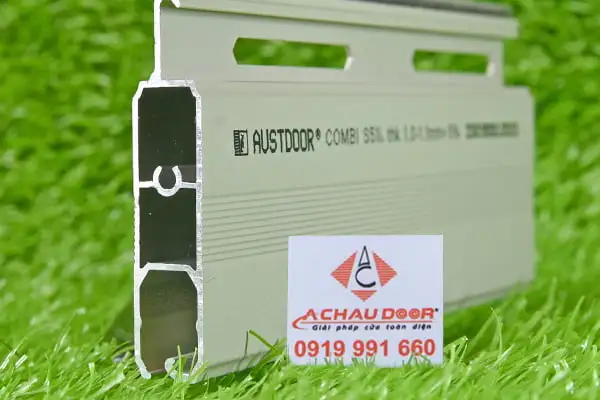 Cửa cuốn nan nhôm Austdoor Combi S51i