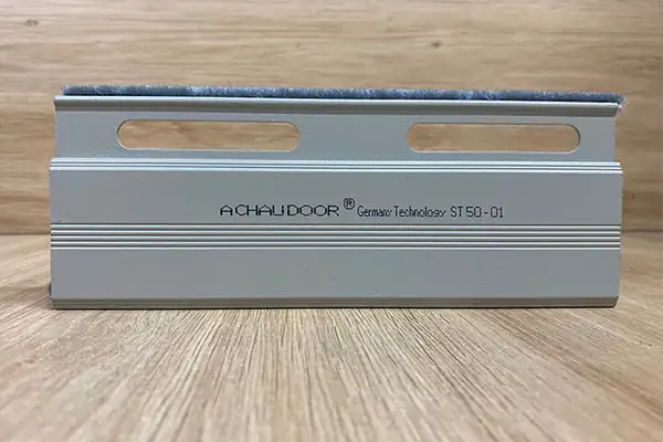 Cửa cuốn Đức khe thoáng AChauDoor ST50