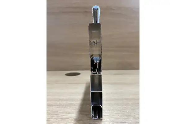 Cửa cuốn Đức Stardoor STD08E
