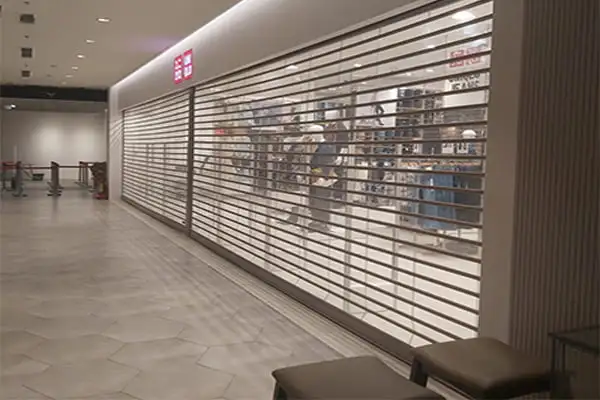 Cửa cuốn Đức Titadoor Polycarbonate