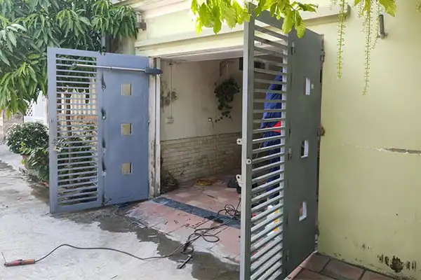 Motor Tay Đòn YH Trung Quốc 700kg/2 Cánh