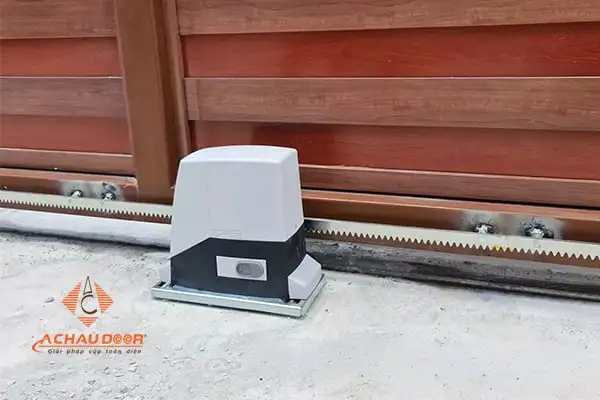 Cổng lùa Life AC12R DL Italy