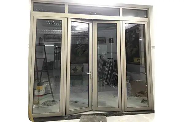 Cửa đi 4 cánh mở quay nhôm Maxpro JP Nhật Bản hệ 58