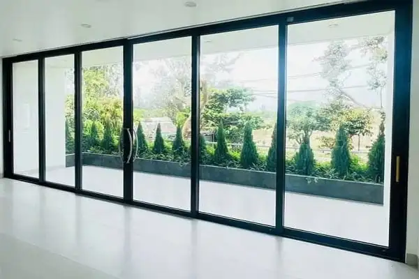 Cửa đi lùa 6 cánh nhôm MaxPro Hệ 115