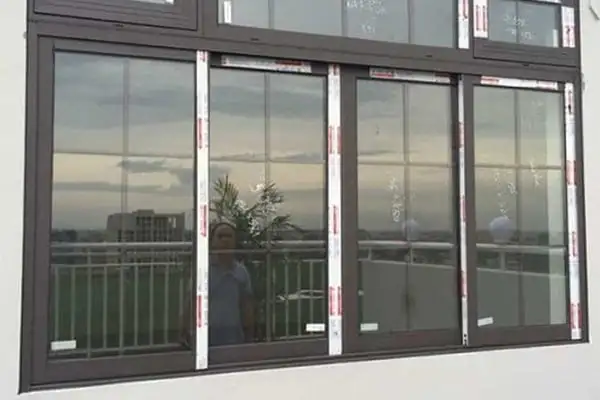 Cửa sổ lùa 4 cánh nhôm XingfaWindow Việt Nam