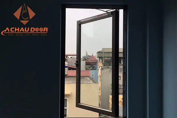 Cửa sổ mở quay 1 cánh nhôm XingfaWindow