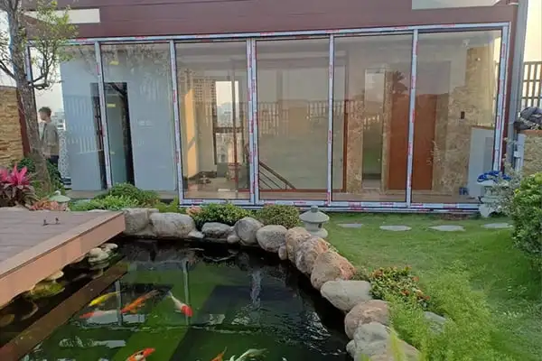 Cửa đi lùa 2 cánh nhôm XingfaWindow