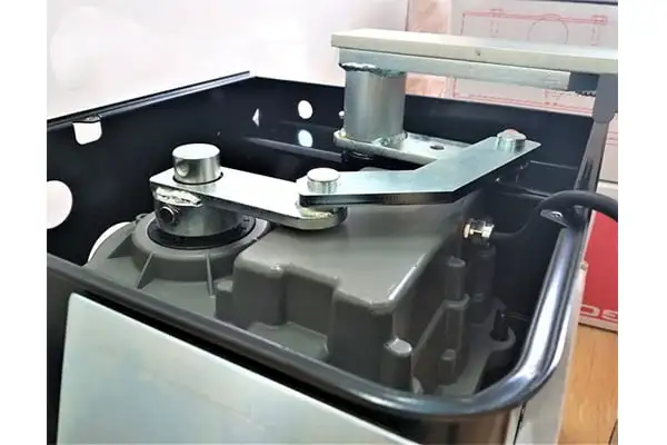 Cổng Mở Âm Sàn Life Er424 Uni Italia
