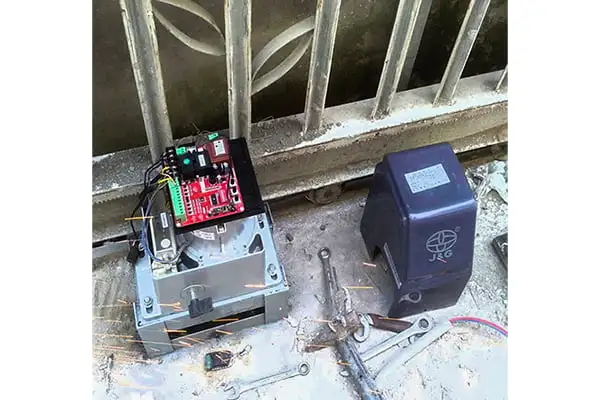 Motor Cổng Lùa Tự Động JG P370