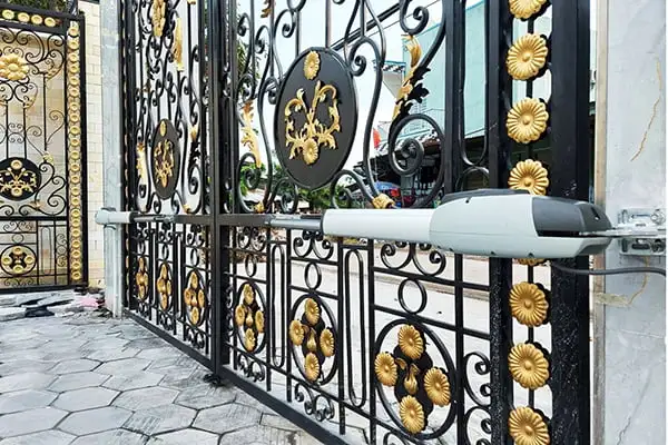 Cổng Cánh Tay Đòn TMT Automation Mastiff 300 - 400 - 400L