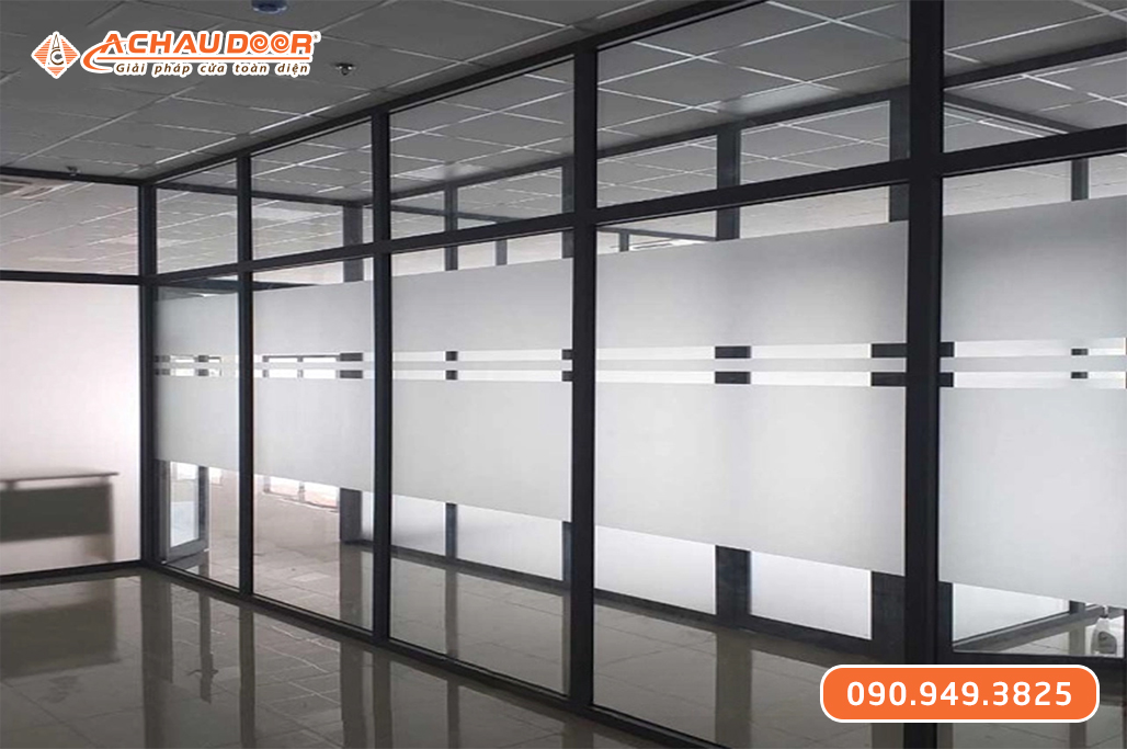 Vách kính khung nhôm Maxpro hệ 55