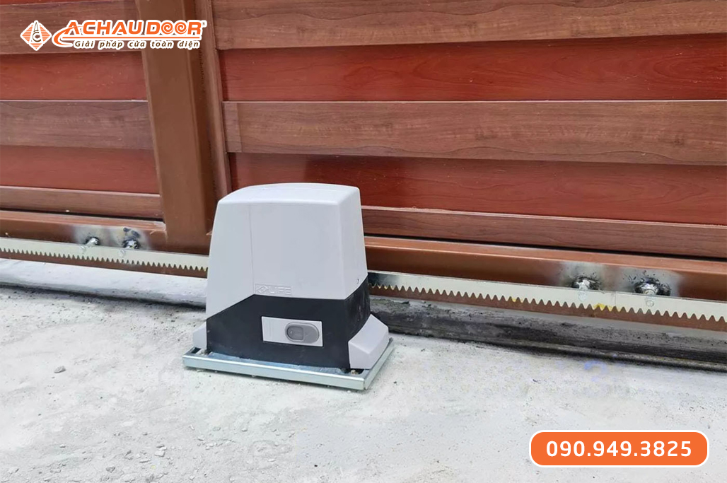 Cổng lùa Life AC12R DL Italy