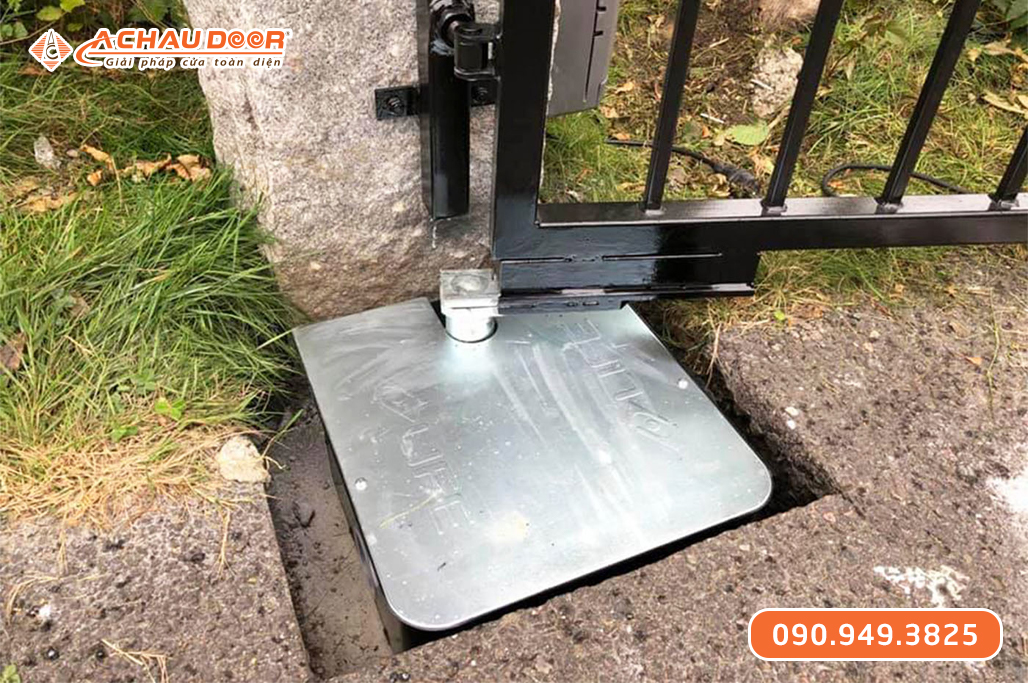 Cổng Mở Âm Sàn Life ER4 230V Uni DL Italia