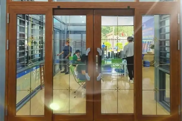 Cửa Trượt Quay Nhôm Sadona