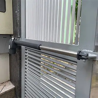 Cổng tự động tay đòn Trung Quốc