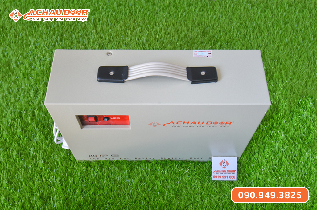 Bình Lưu Điện Cửa Cuốn ACHAUDOOR AU800