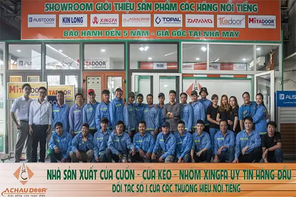 Đội ngũ nhân viên, kỹ thuật viên của công ty Á Châu
