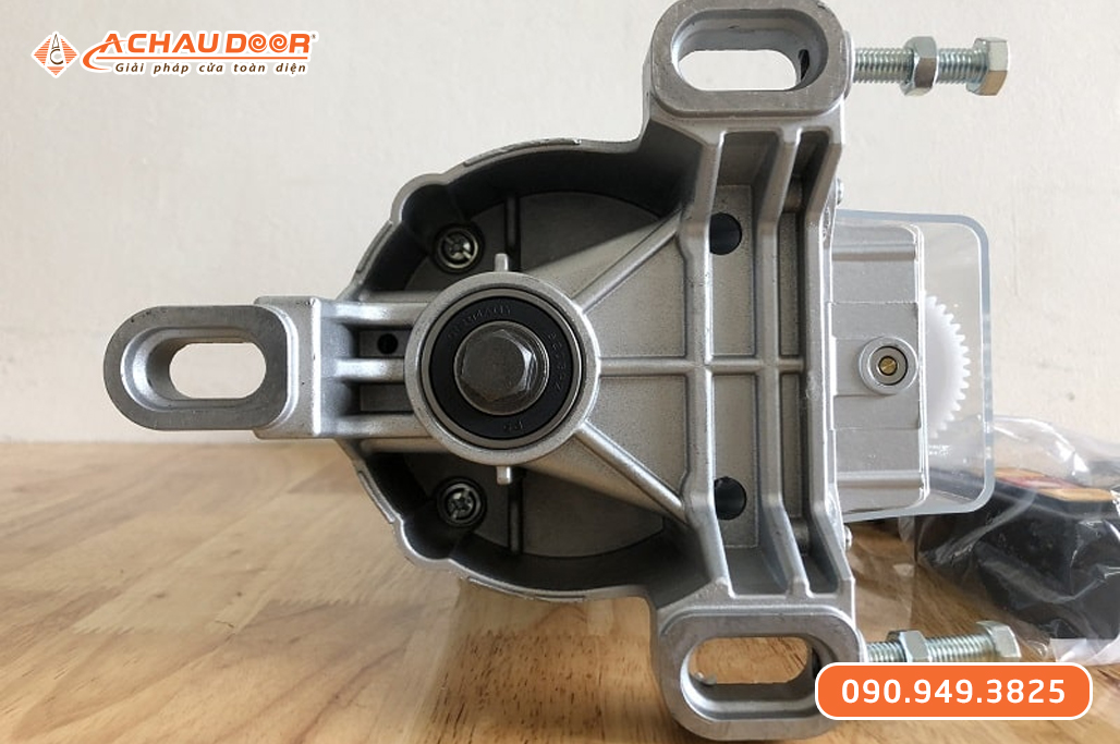 Motor cửa cuốn YH LD Đài Loan 500Kg