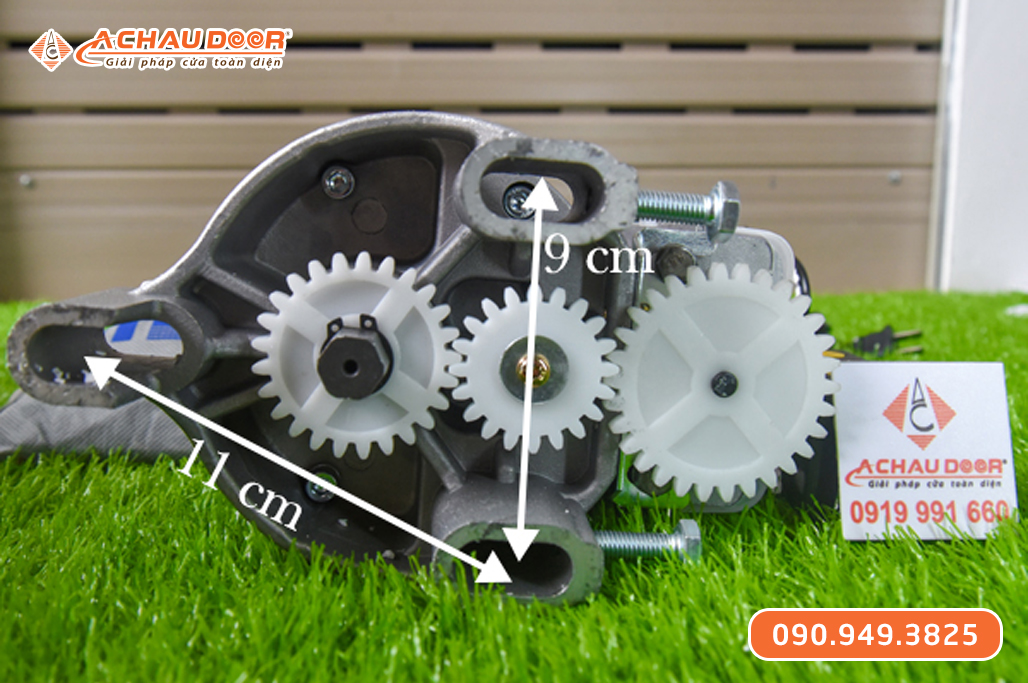 Motor Cửa Cuốn JG 3 Chân 600Kg-HT600B