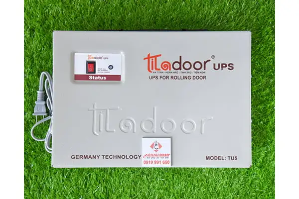 Bình Lưu Điện Titadoor TU5-12Ah