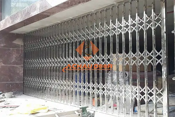 Báo giá cửa xếp Inox cao cấp